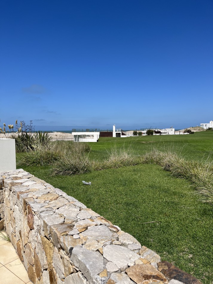 PINAMAR - EN VENTA - VILLA DE MAR - EXCLUSIVO 5 AMBIENTES