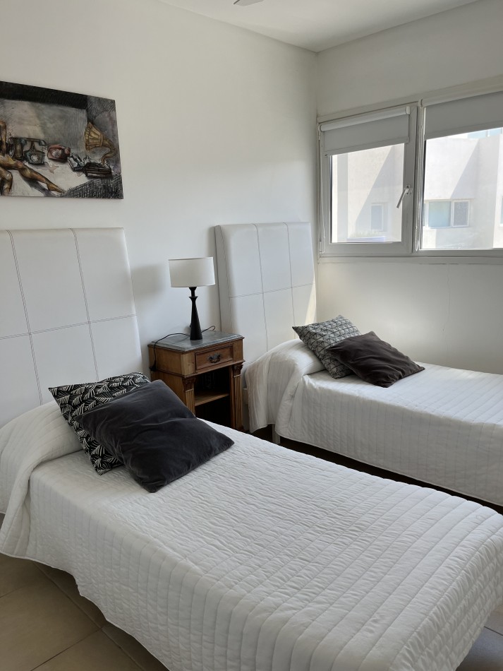 PINAMAR - EN VENTA - VILLA DE MAR - EXCLUSIVO 5 AMBIENTES
