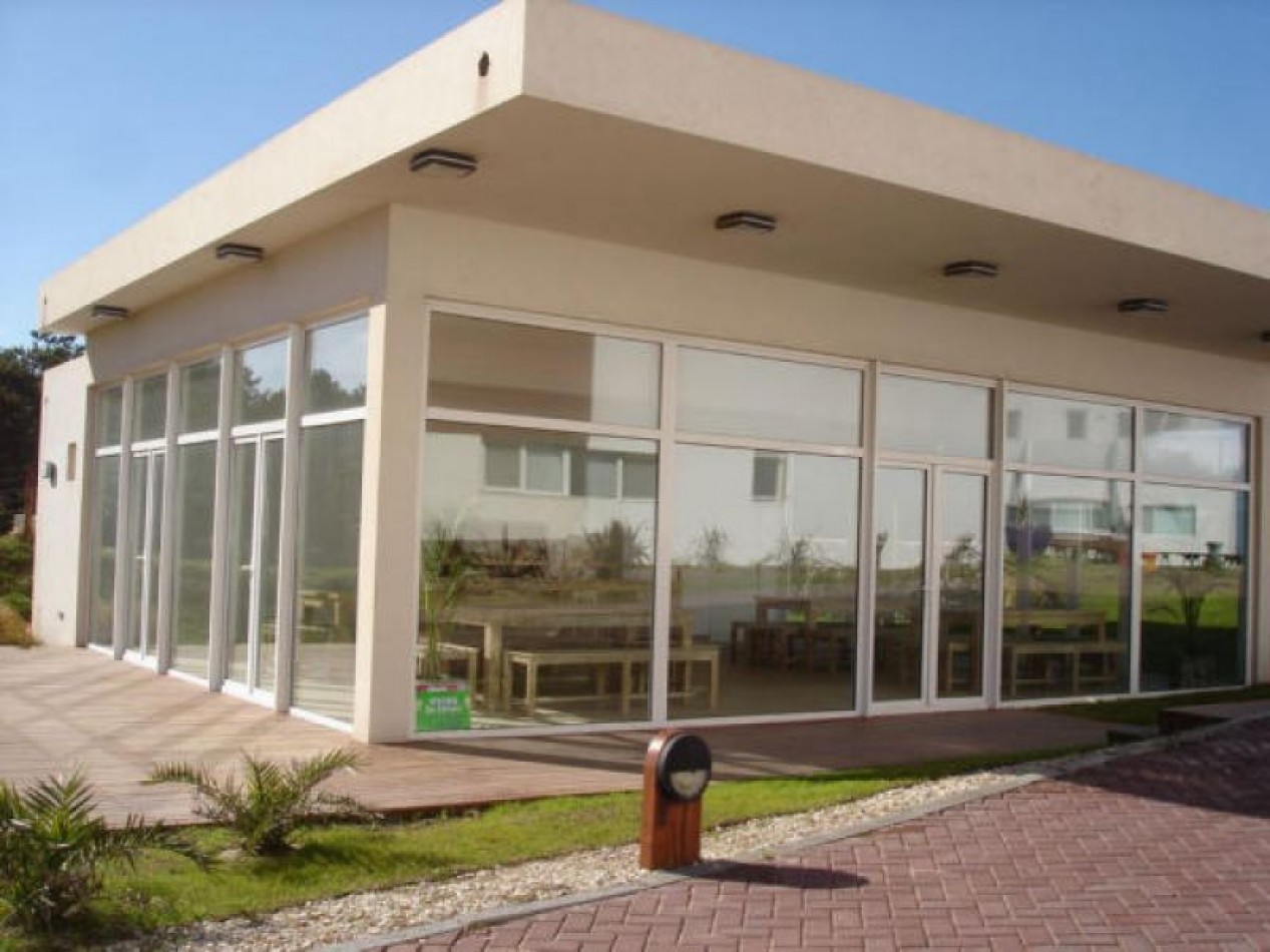 PINAMAR - EN VENTA - VILLA DE MAR - EXCLUSIVO 5 AMBIENTES