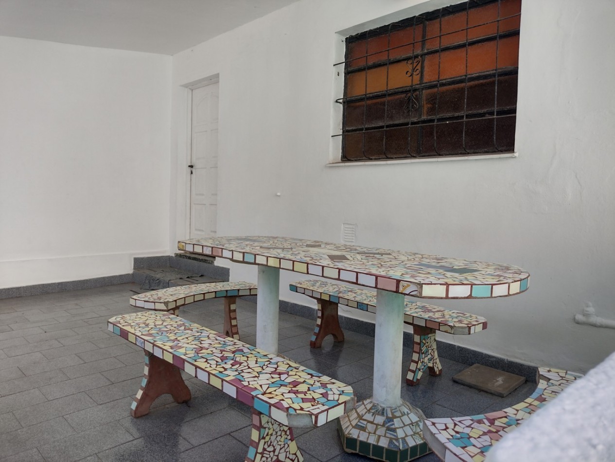 CASA CERCA DEL CENTRO Y A 7 CUADRAS DEL MAR