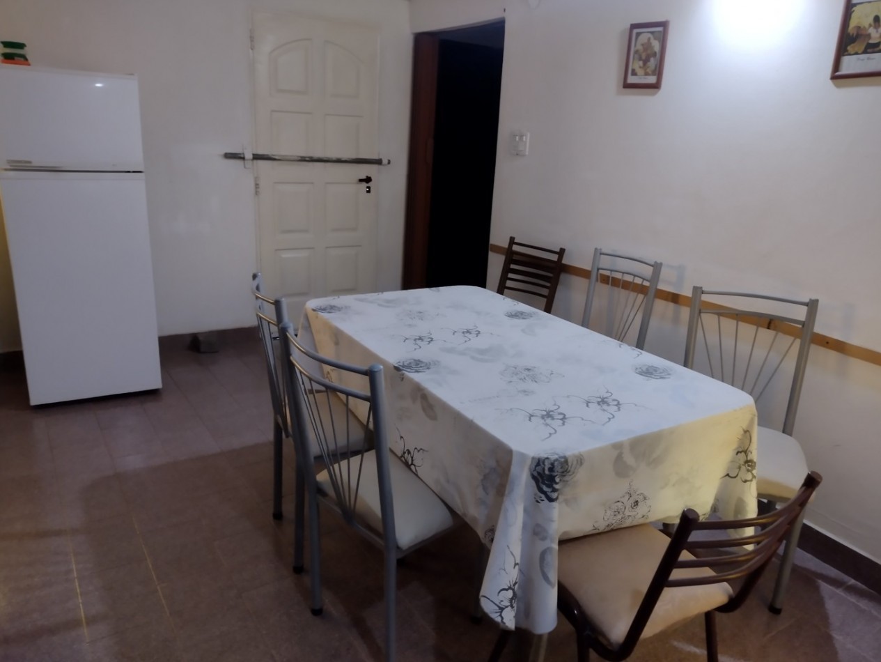 CASA CERCA DEL CENTRO Y A 7 CUADRAS DEL MAR