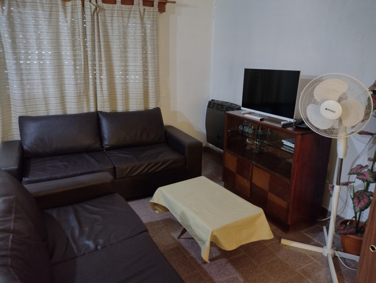CASA CERCA DEL CENTRO Y A 7 CUADRAS DEL MAR