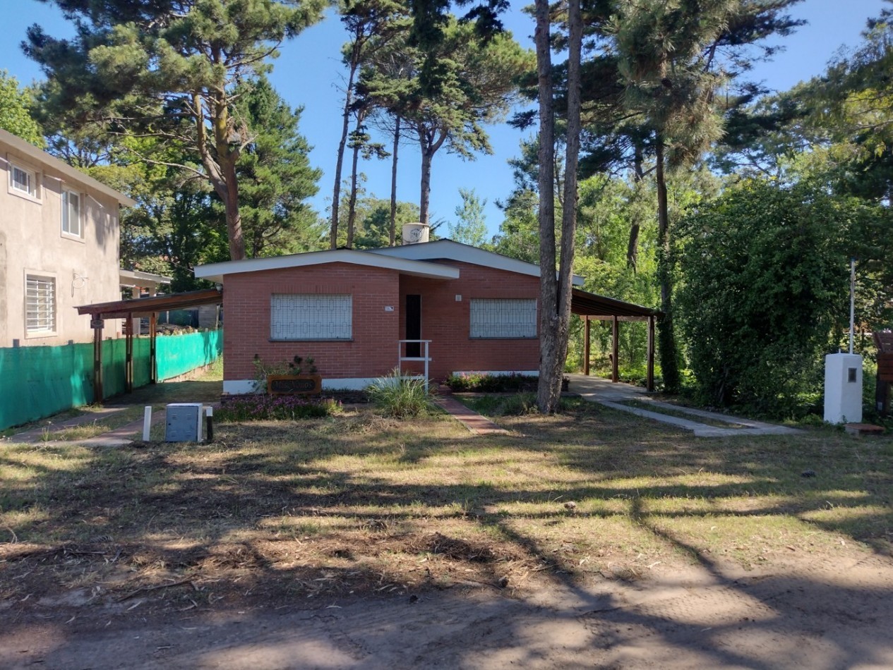 CASA CERCA DEL CENTRO Y A 7 CUADRAS DEL MAR