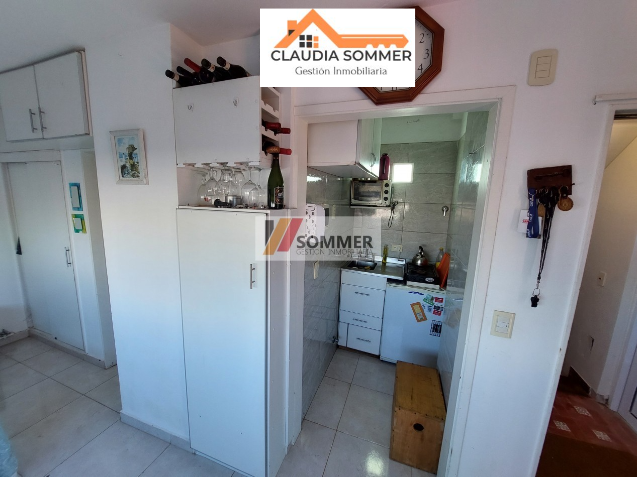 AMPLIA COCHERA + DEPARTAMENTO EN PLENO CENTRO DE PINAMAR