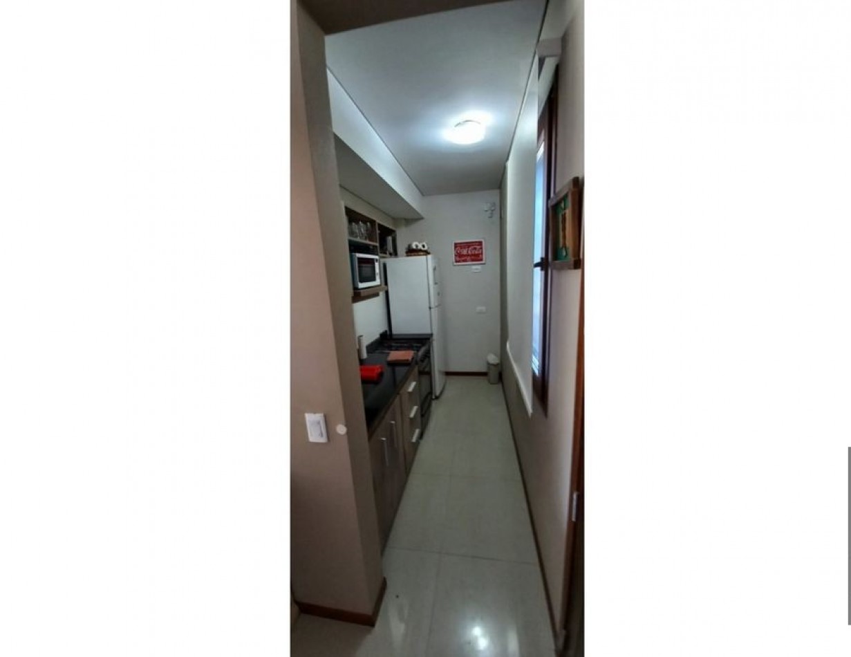 DEPARTAMENTO DE DOS AMBIENTES CON COCHERA Y PARRILLA CERCA DEL MAR