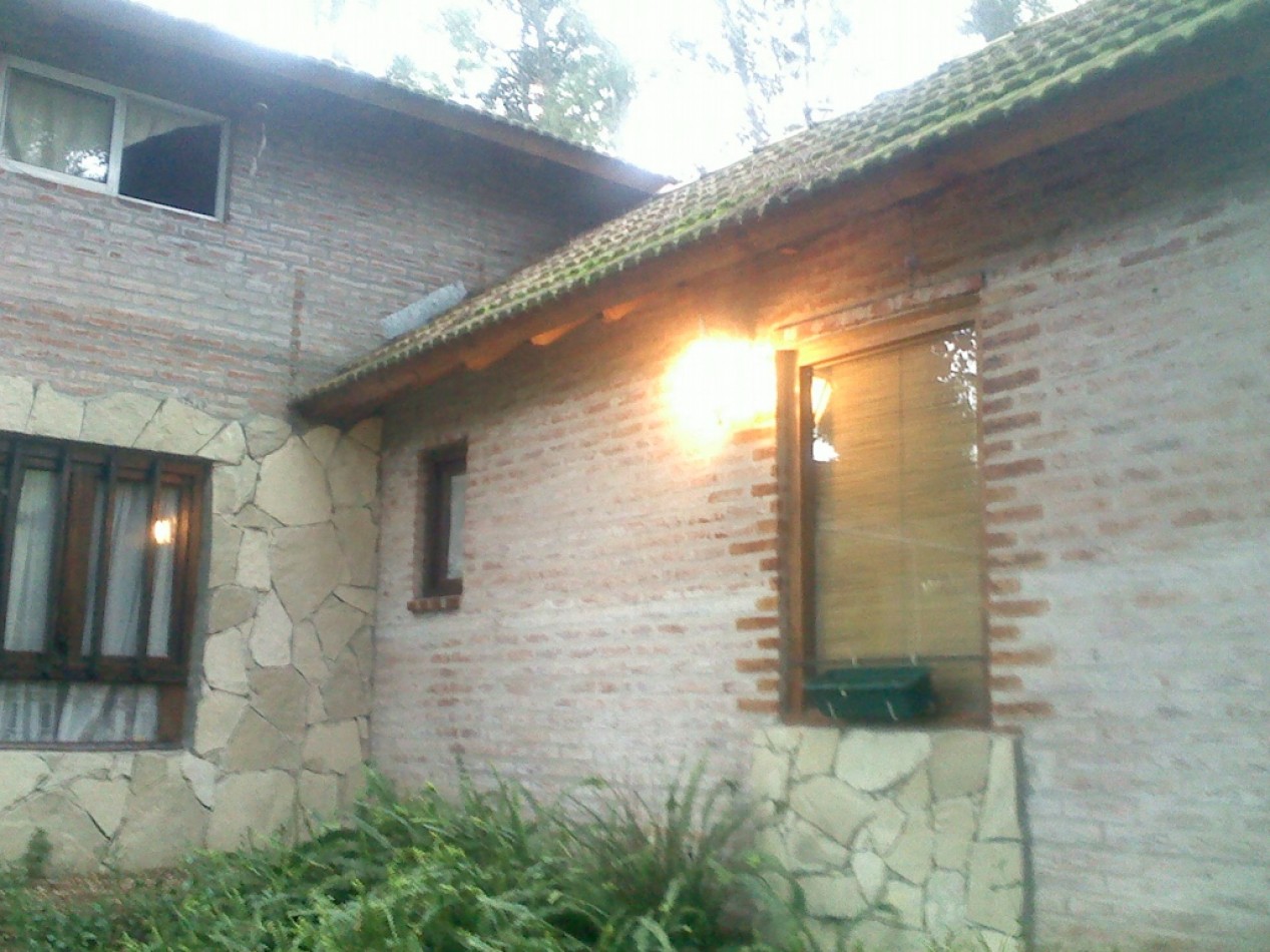 CASA SOBRE NEREIDAS A METROS DE TRIDENTE CON GAS NATURAL