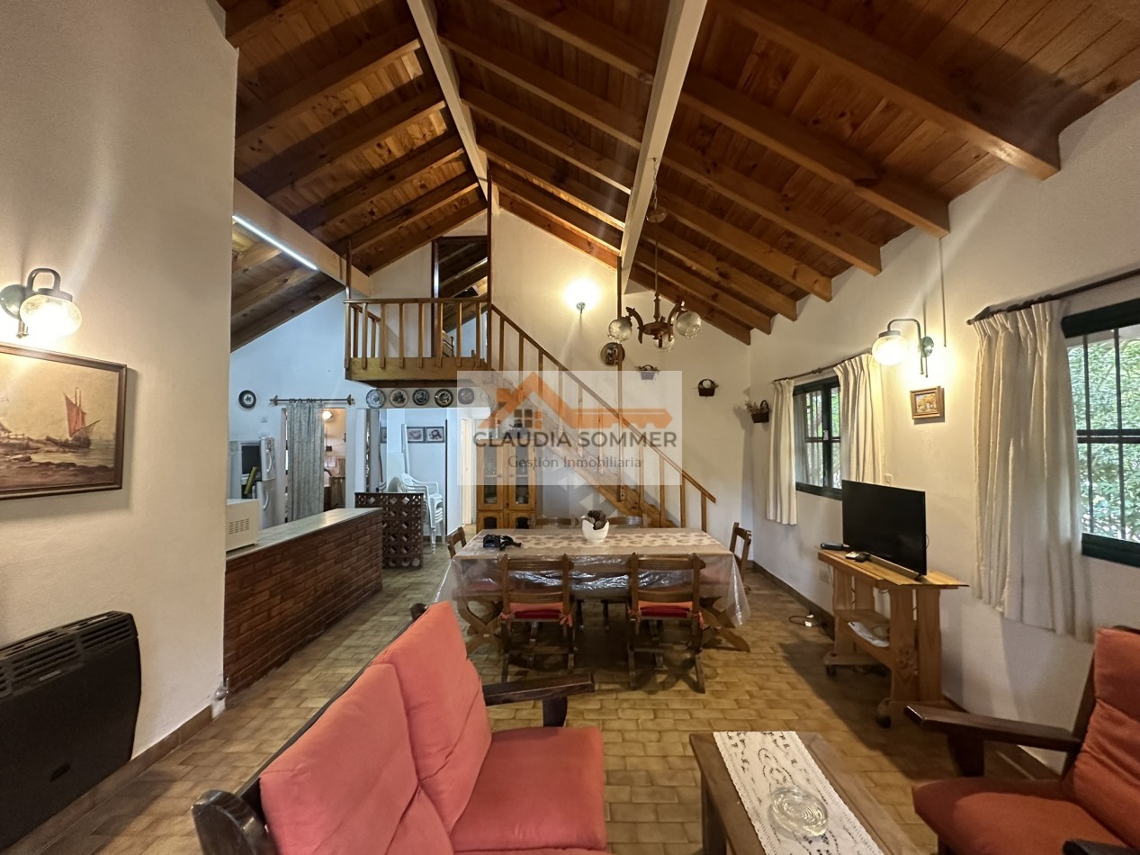 CASA ZONA IGLESIA