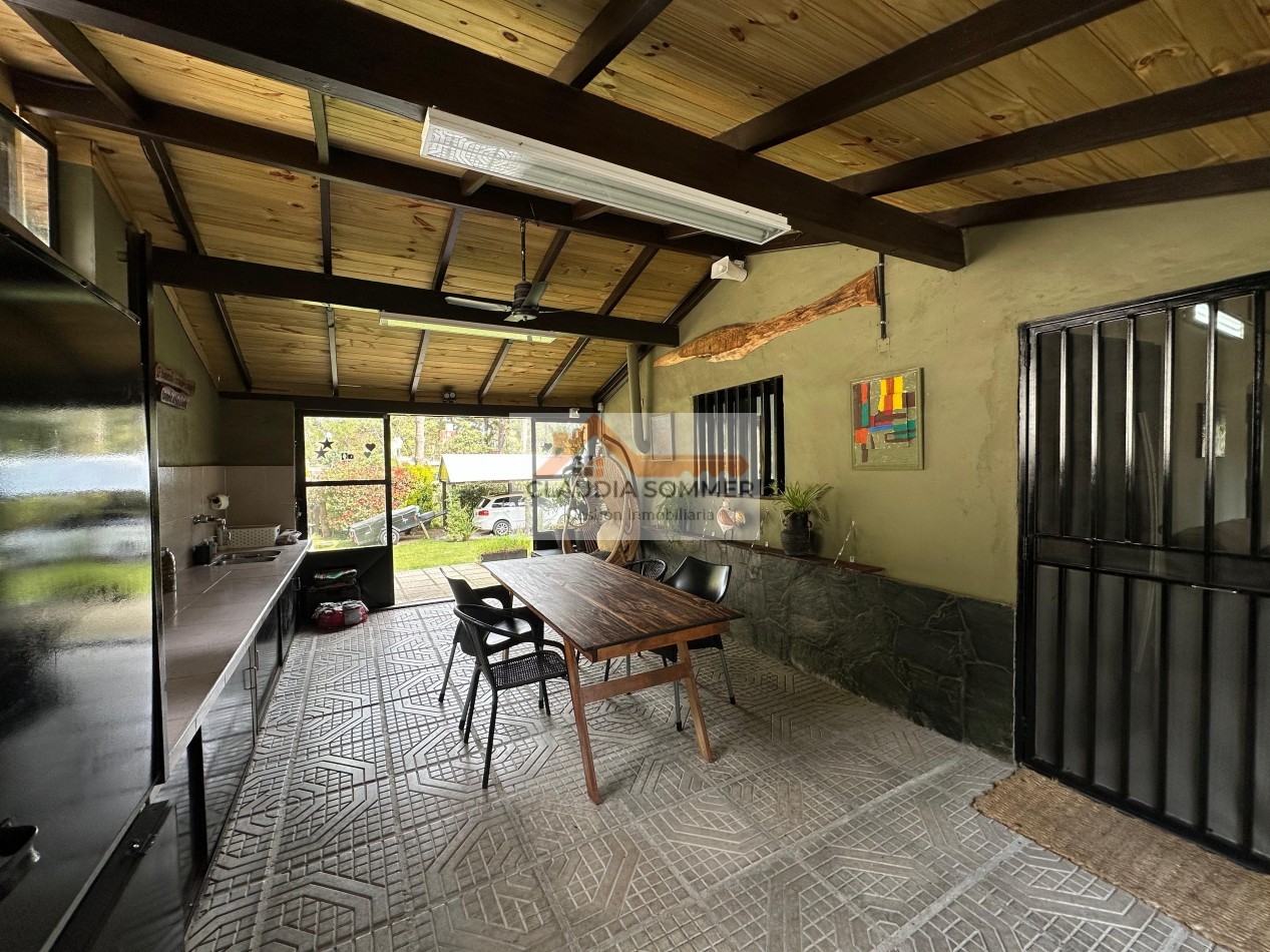 CASA EN VENTA - VALERIA DEL MAR-