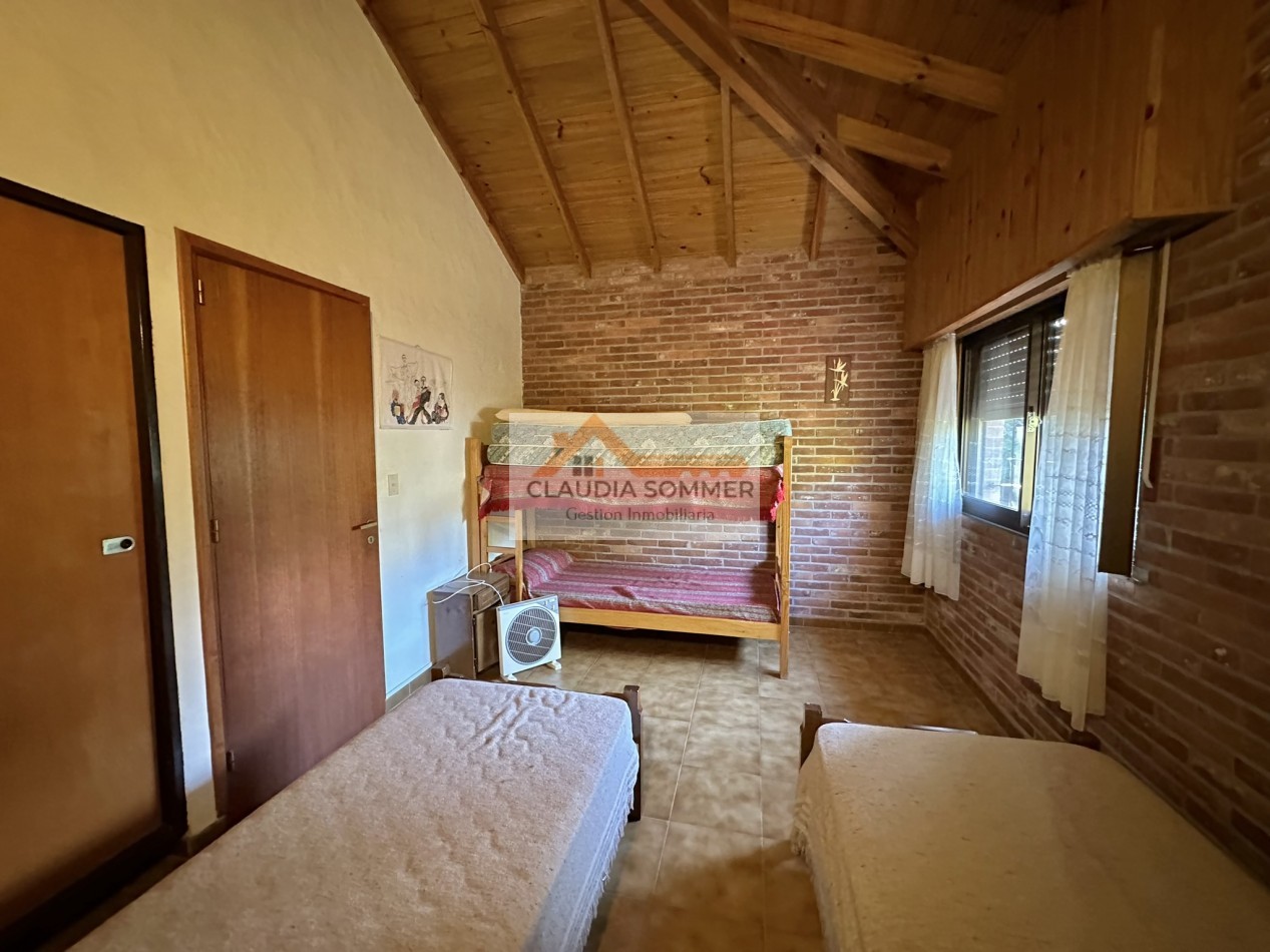 DOS DUPLEX DE TRES AMBIENTES A 50 MTS. DEL MAR