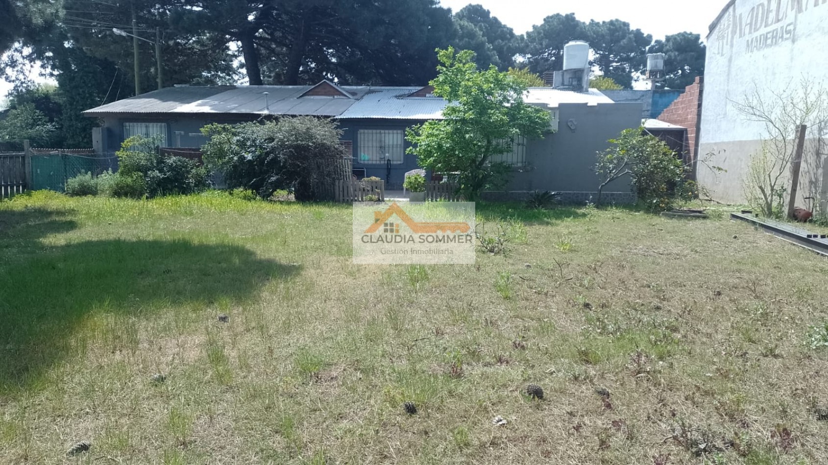 En venta Lote Industrial, Multifamiliar y Comercial mas dos Departamentos