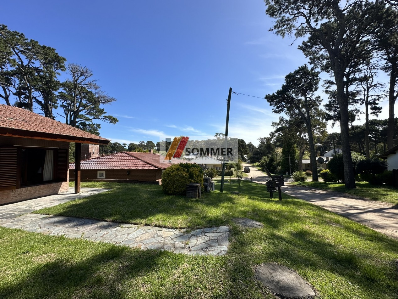 CASA EN VENTA BARRIO B5 - PINAMAR ZONA TRIDENTE-