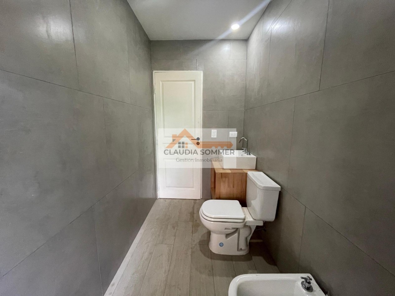 CASA A ESTRENAR EN BARRIO NAYADES