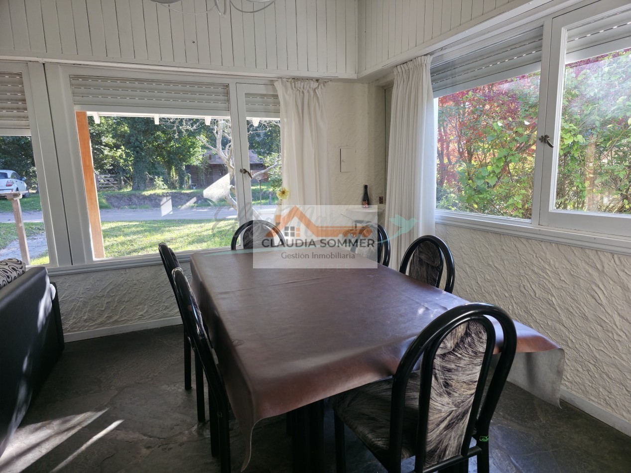 CASA DE 4 AMBIENTES PINAMAR