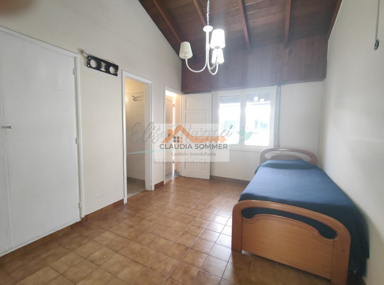 CASA DE 4 AMBIENTES PINAMAR