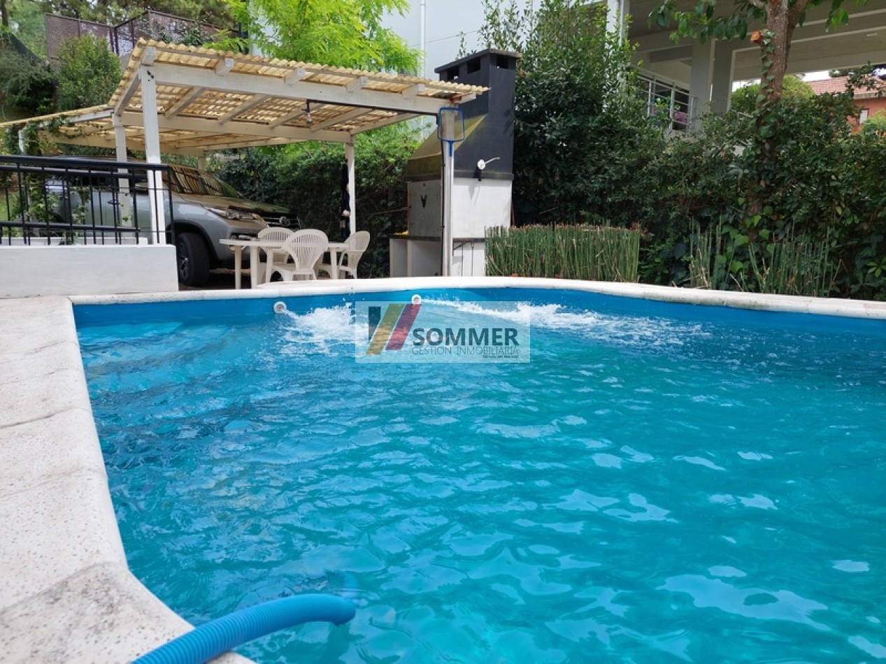 CASA TRADICIONAL CON PISCINA A DOS CUADRAS DEL MAR- Pinamar Sur-