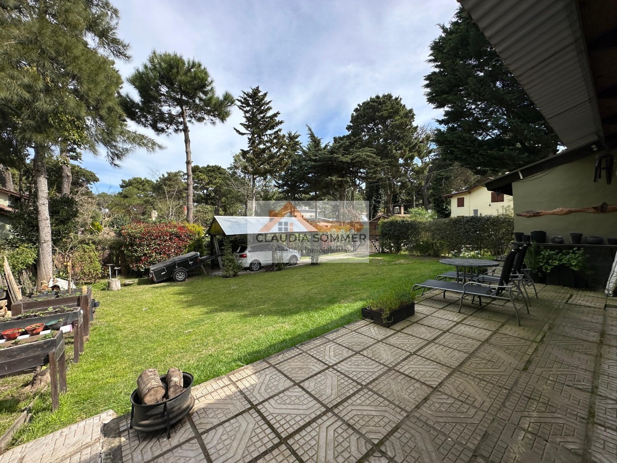 CASA EN VENTA - VALERIA DEL MAR-