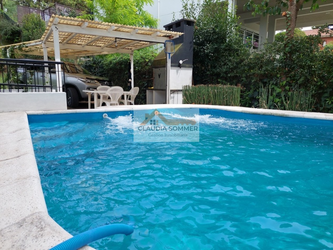 CASA TRADICIONAL CON PISCINA A TRES CUADRAS DEL MAR- Pinamar Sur-