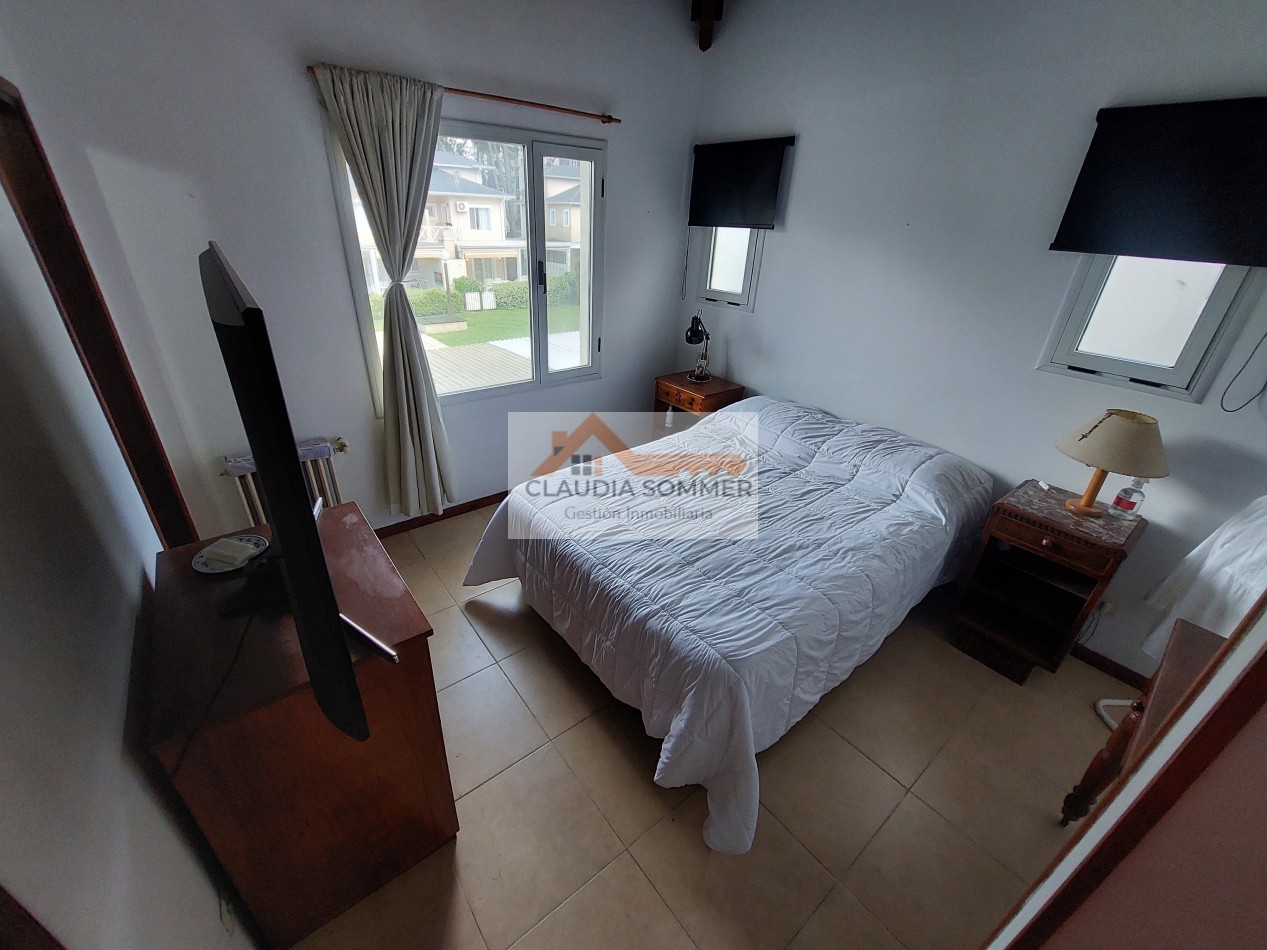DUPLEX DE TRES DORMITORIOS EN TRIDENTE