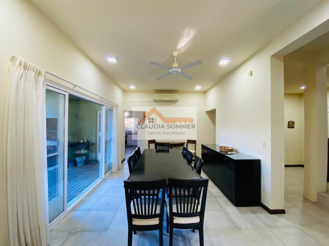 EN VENTA CASA SOBRE LOTE DE 2.000 METROS