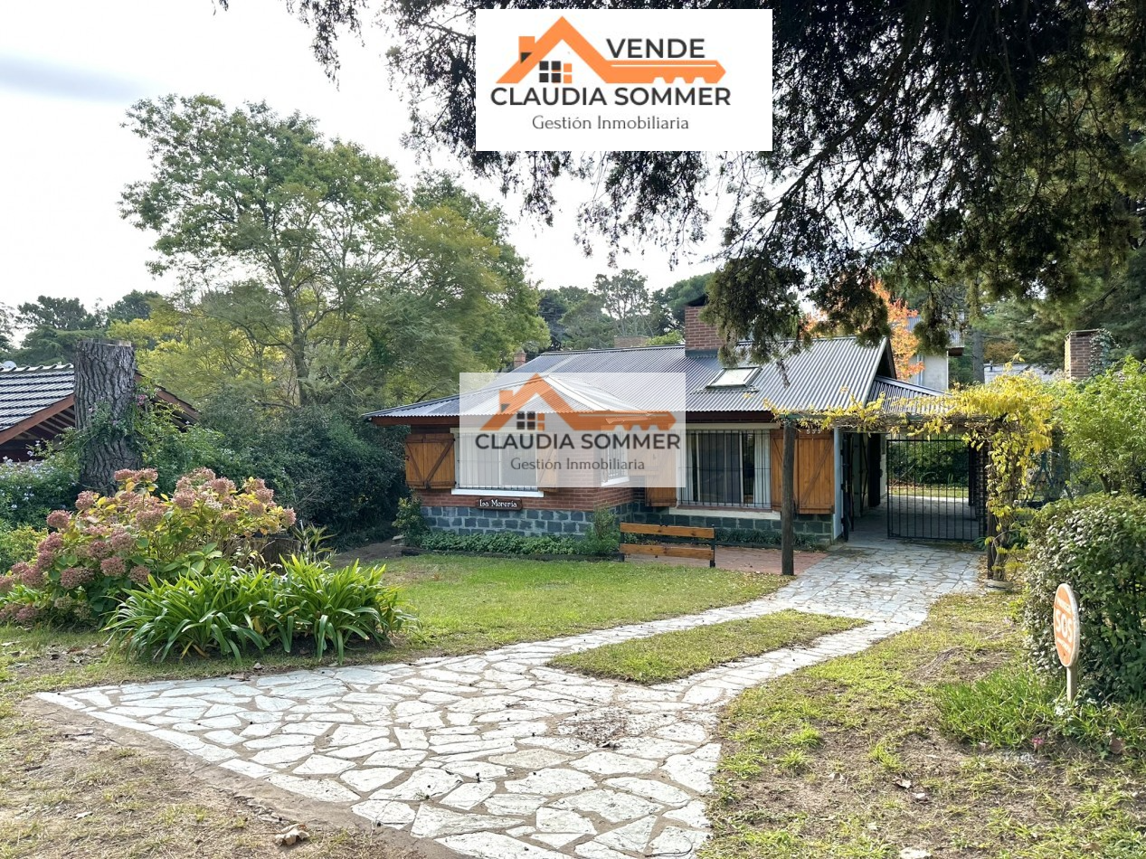 RESERVADA- COMODA CASA A POCAS CUADRAS DEL MAR Y DEL CENTRO DE VALERIA DEL MAR