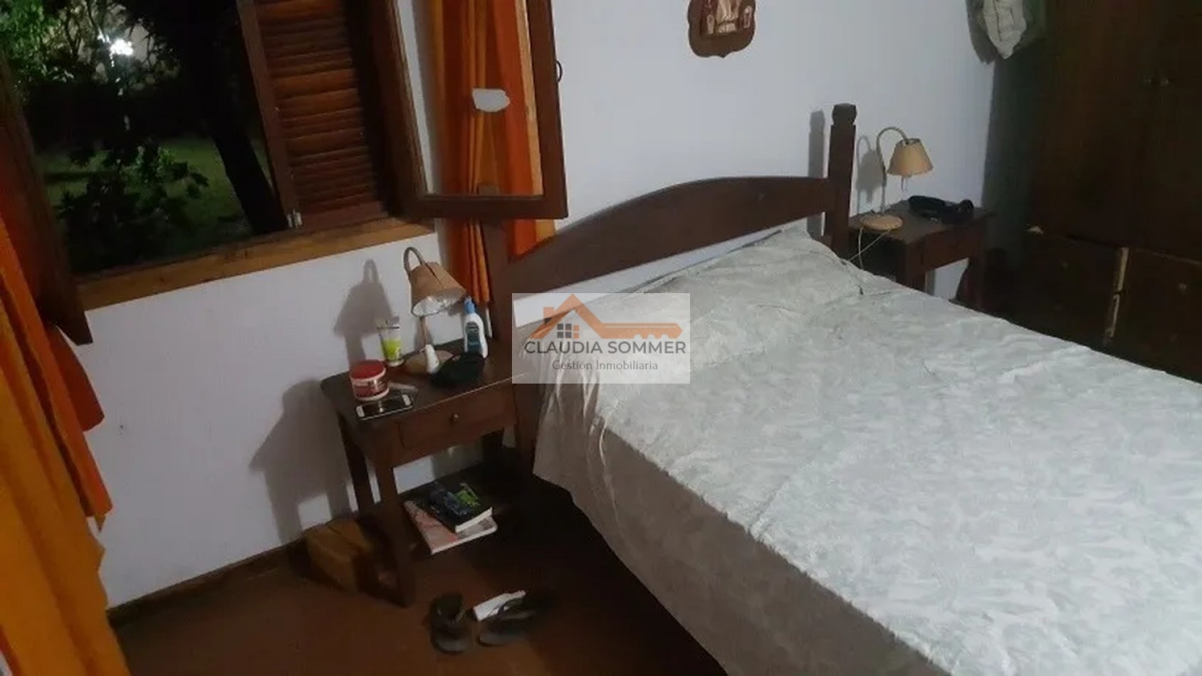 DOS CASAS CERCA DEL MAR