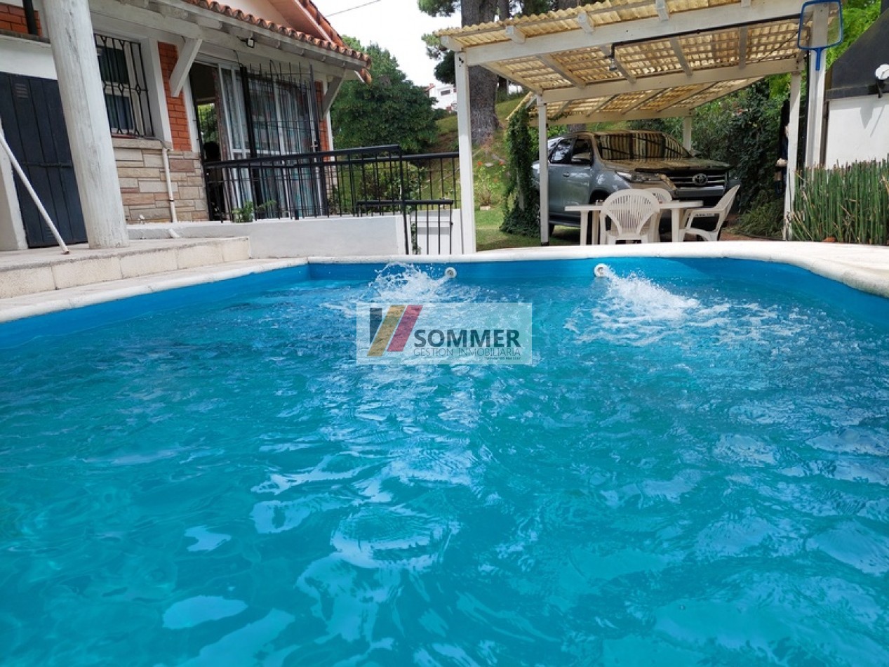 CASA TRADICIONAL CON PISCINA A DOS CUADRAS DEL MAR- Pinamar Sur-