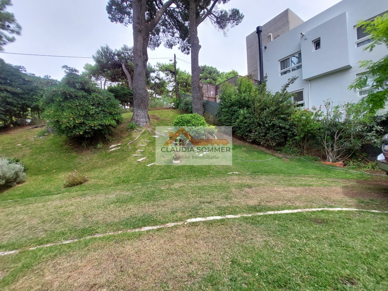 CASA TRADICIONAL CON PISCINA A TRES CUADRAS DEL MAR- Pinamar Sur-