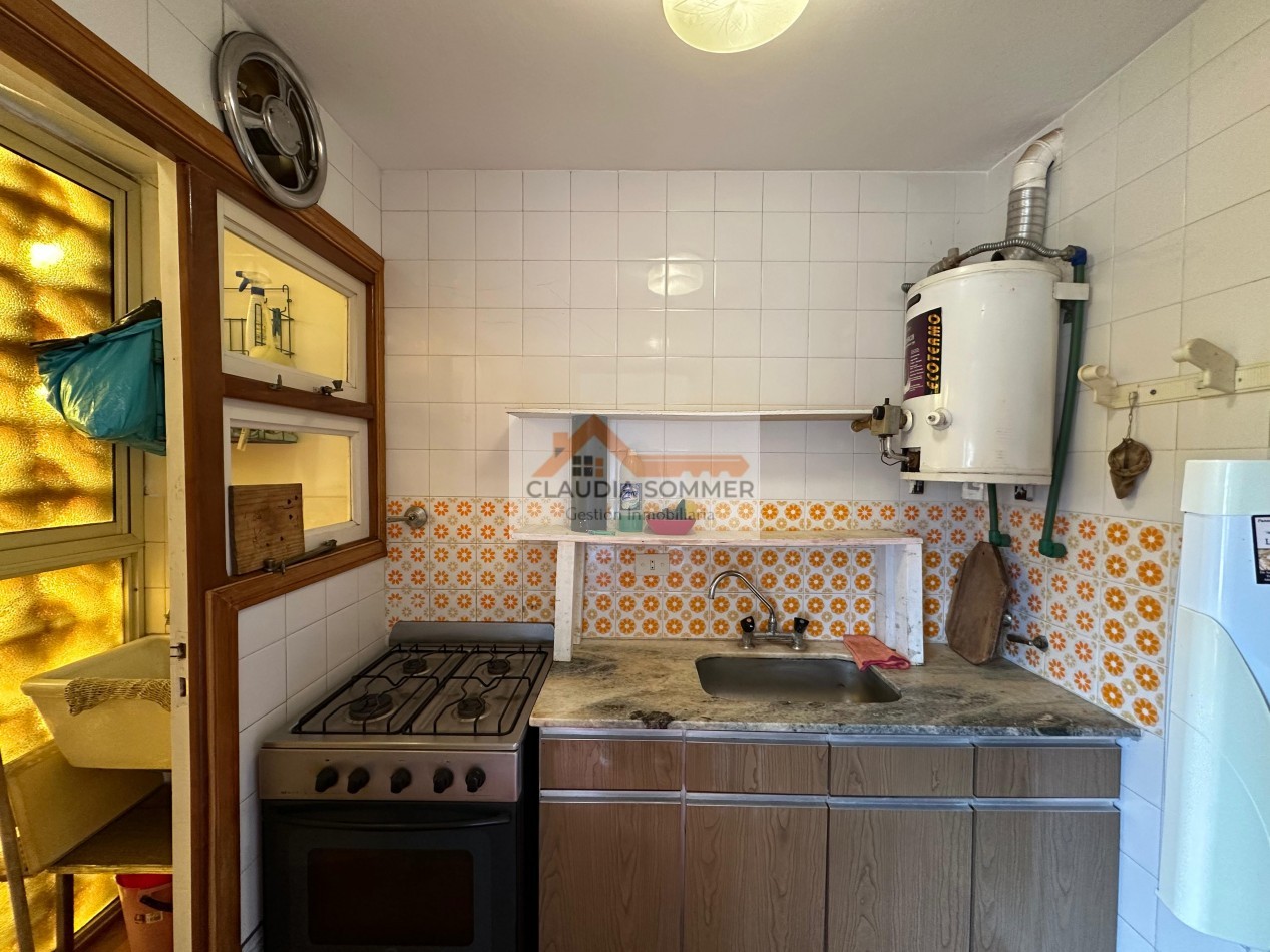 DEPARTAMENTO CON GAS NATURAL + BAULERA A 1 CUADRA DEL MAR 
