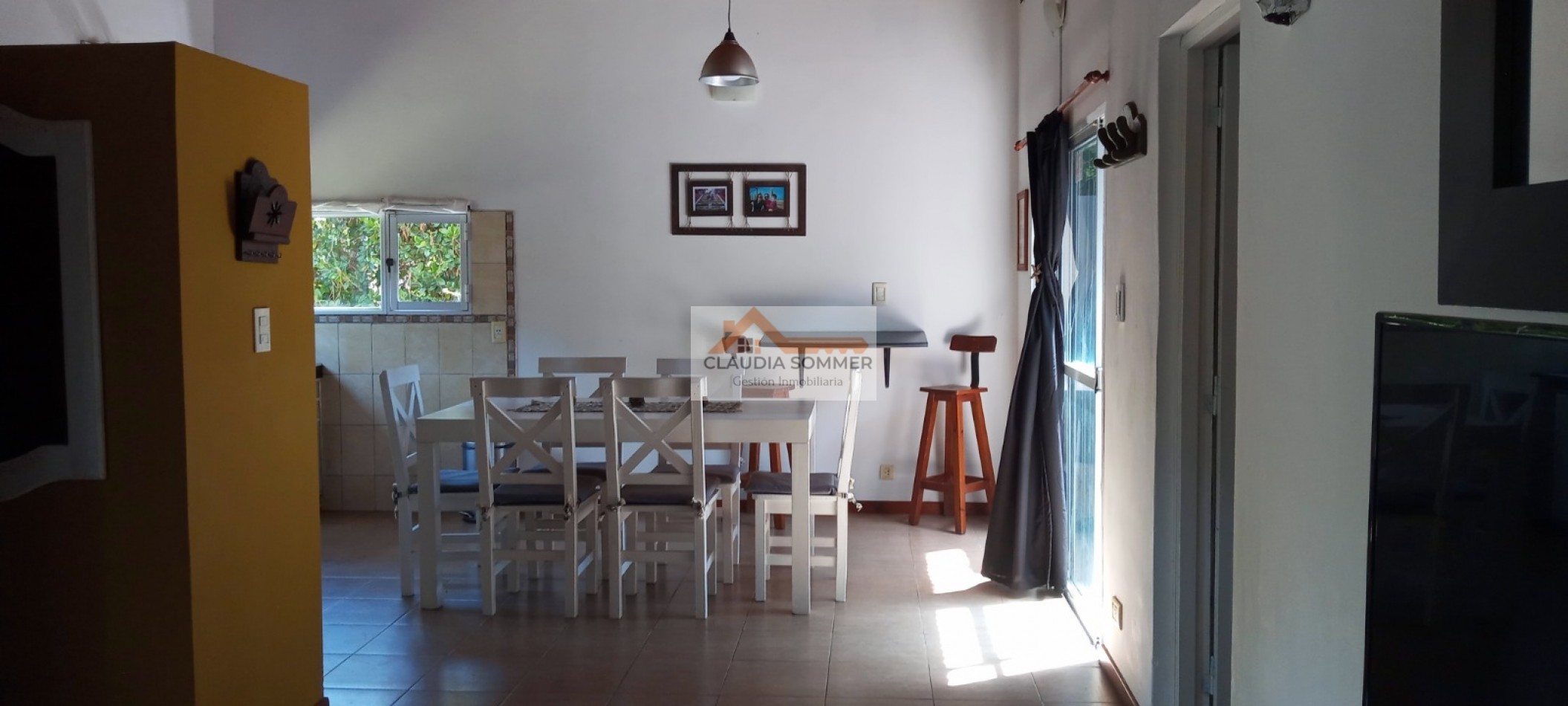 MODERNA CASA EN ZONA DE PINARES