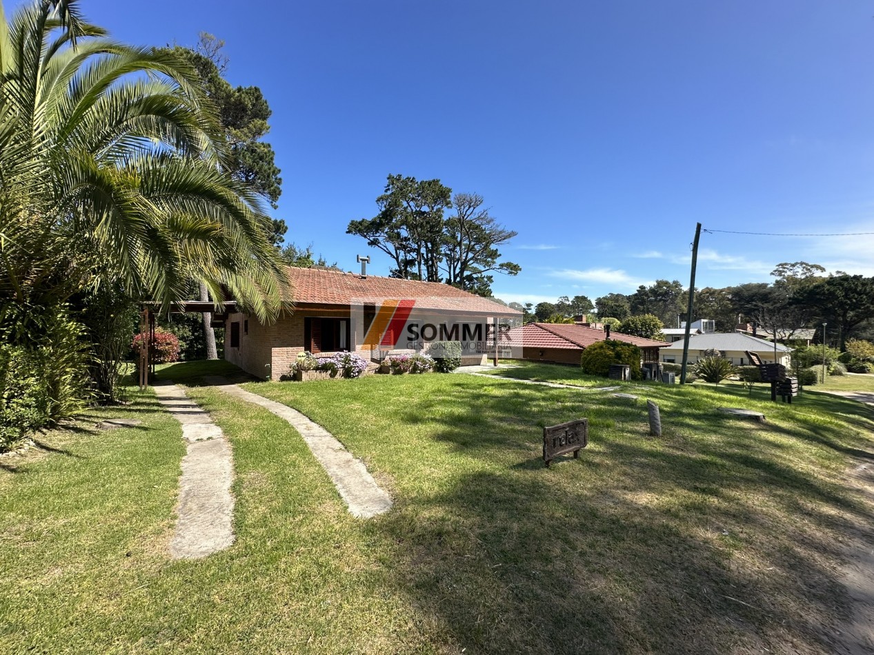 CASA EN VENTA BARRIO B5 - PINAMAR ZONA TRIDENTE-