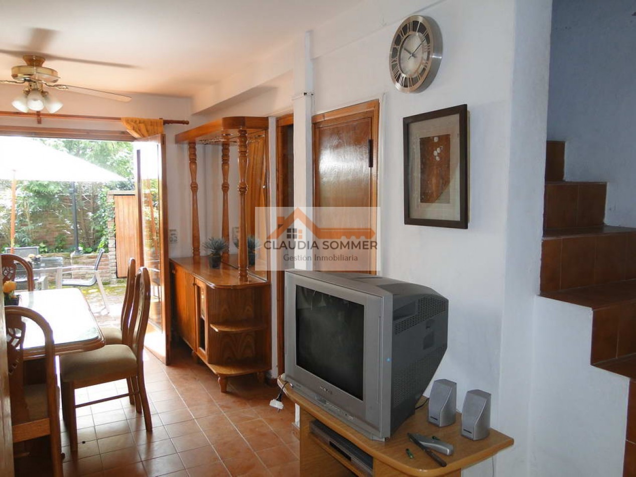 DUPLEX DE 3 AMBINTES CON PATIO PROPIO
