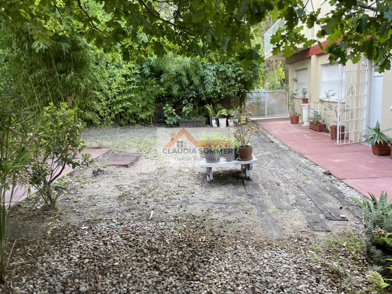 DEPARTAMENTO  EN EL CENTRO DE PINAMAR