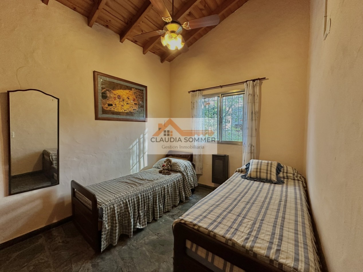 RESERVADA- COMODA CASA A POCAS CUADRAS DEL MAR Y DEL CENTRO DE VALERIA DEL MAR