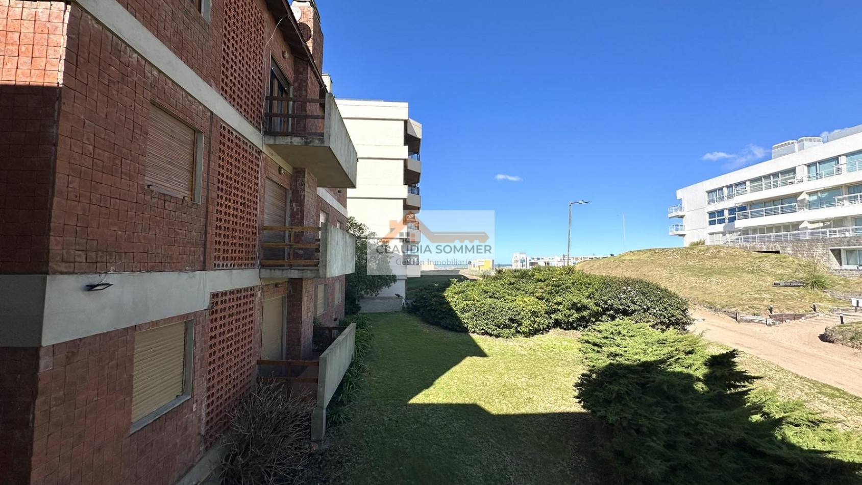 DEPARTAMENTO FRENTE AL MAR 