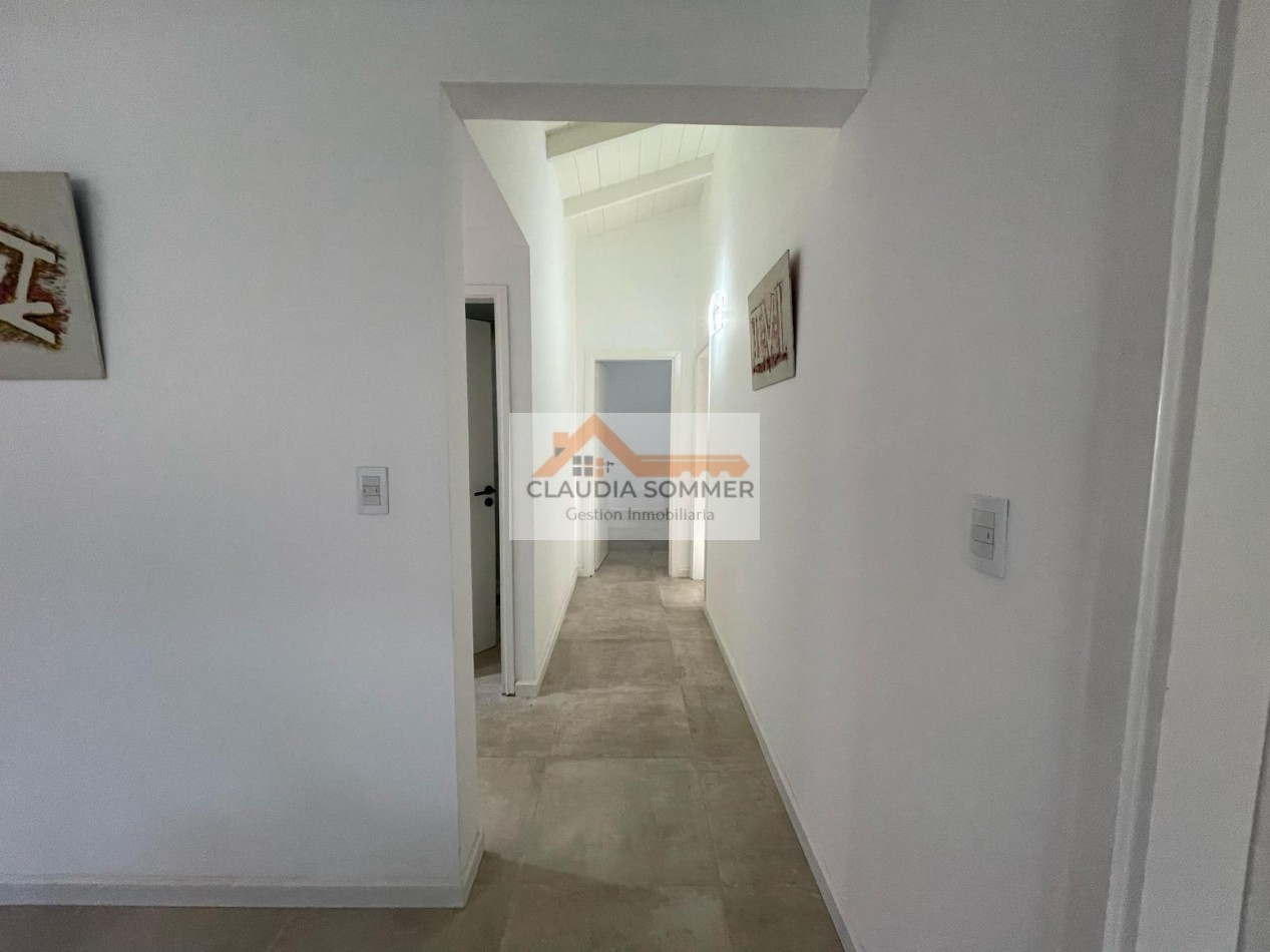 CASA TOTALMENTE RECICLADA