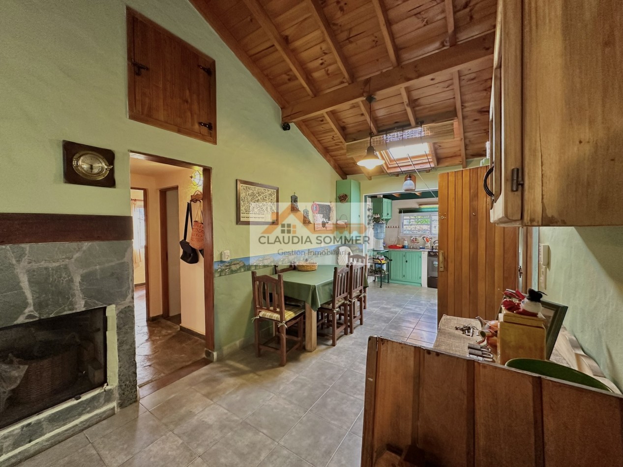 RESERVADA- COMODA CASA A POCAS CUADRAS DEL MAR Y DEL CENTRO DE VALERIA DEL MAR