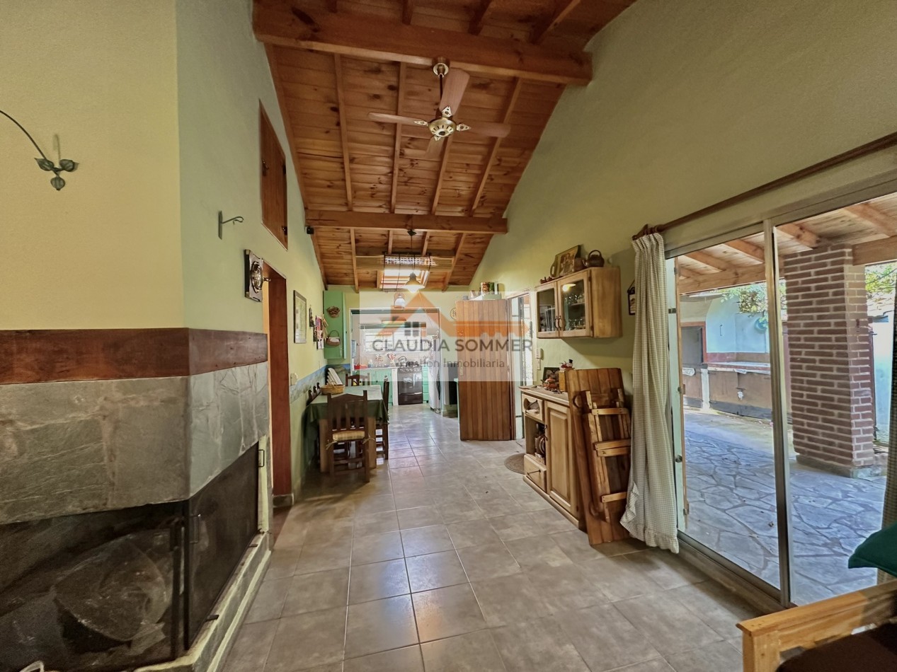 RESERVADA- COMODA CASA A POCAS CUADRAS DEL MAR Y DEL CENTRO DE VALERIA DEL MAR