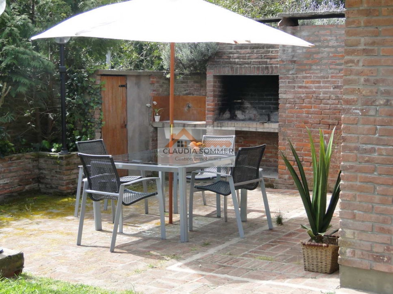 DUPLEX DE 3 AMBINTES CON PATIO PROPIO