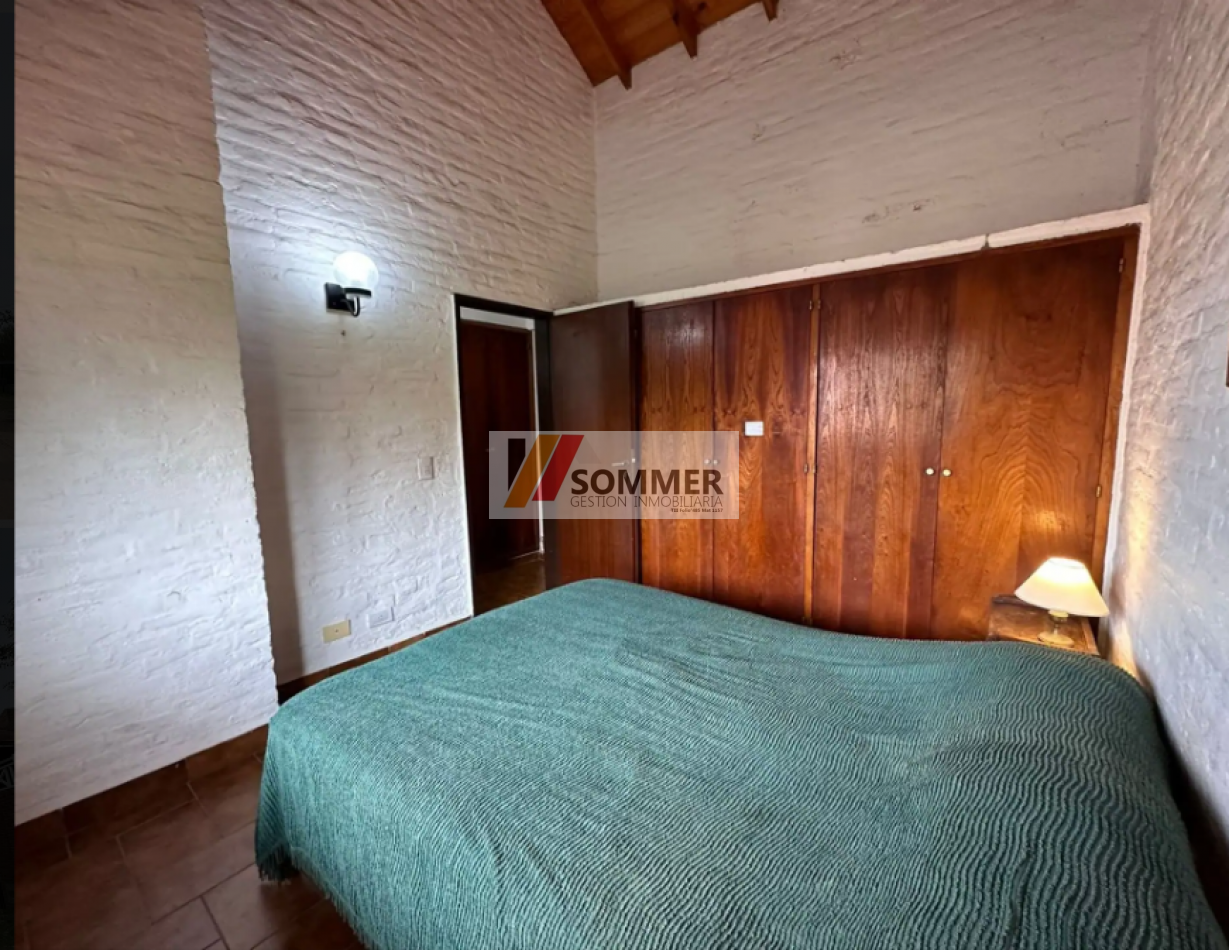 DUPLEX A METROS DEL MAR CON SERVICIOS