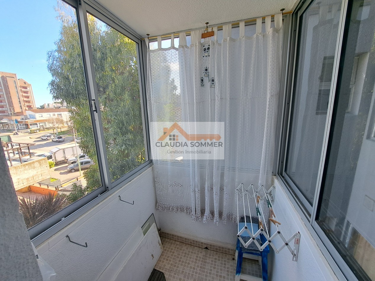 DEPARTAMENTO CON GAS NATURAL- CENTRO DE PINAMAR