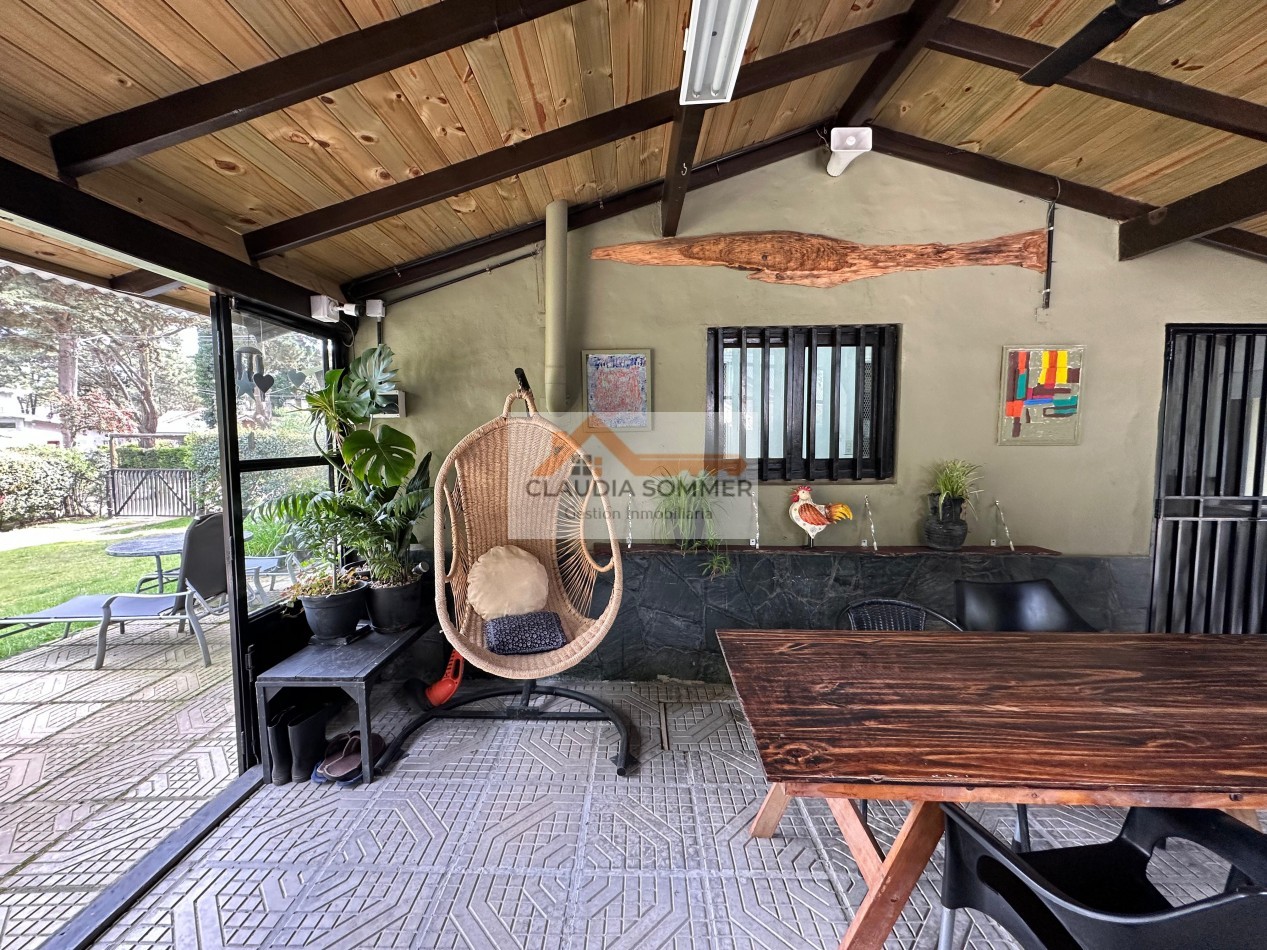 CASA EN VENTA - VALERIA DEL MAR-