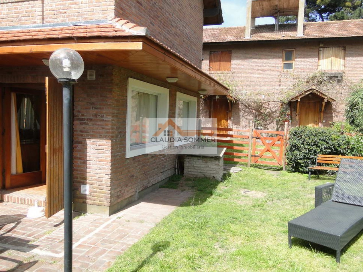DUPLEX DE 3 AMBINTES CON PATIO PROPIO