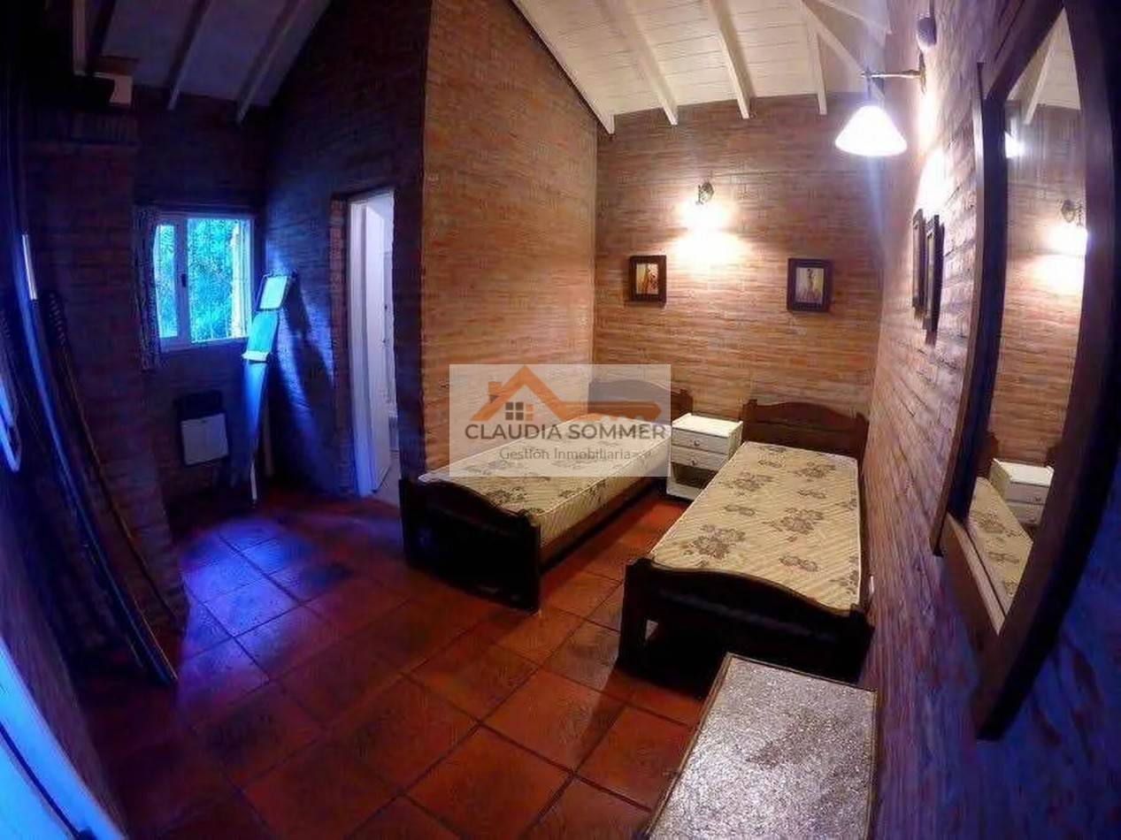 Casa 5 Ambientes En Pinamar Norte A 2 Cuadras Del Mar, Altura Balneario Cr, Acepta Velero Oceanico, O Propiedad En Zona Norte D Bs As (nuñez Hasta Beccar)