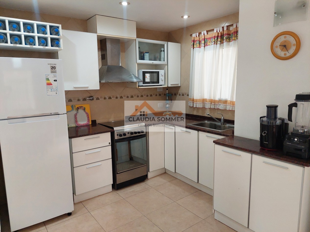 DUPLEX DE TRES DORMITORIOS EN TRIDENTE