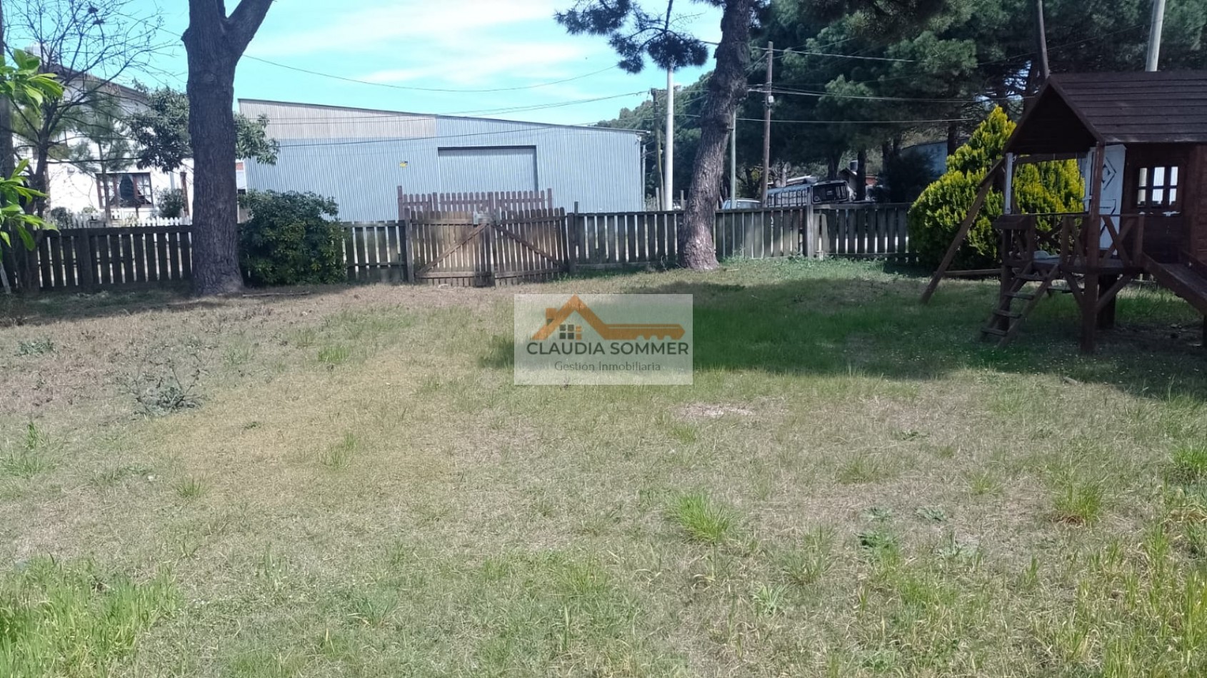 En venta Lote Industrial, Multifamiliar y Comercial mas dos Departamentos