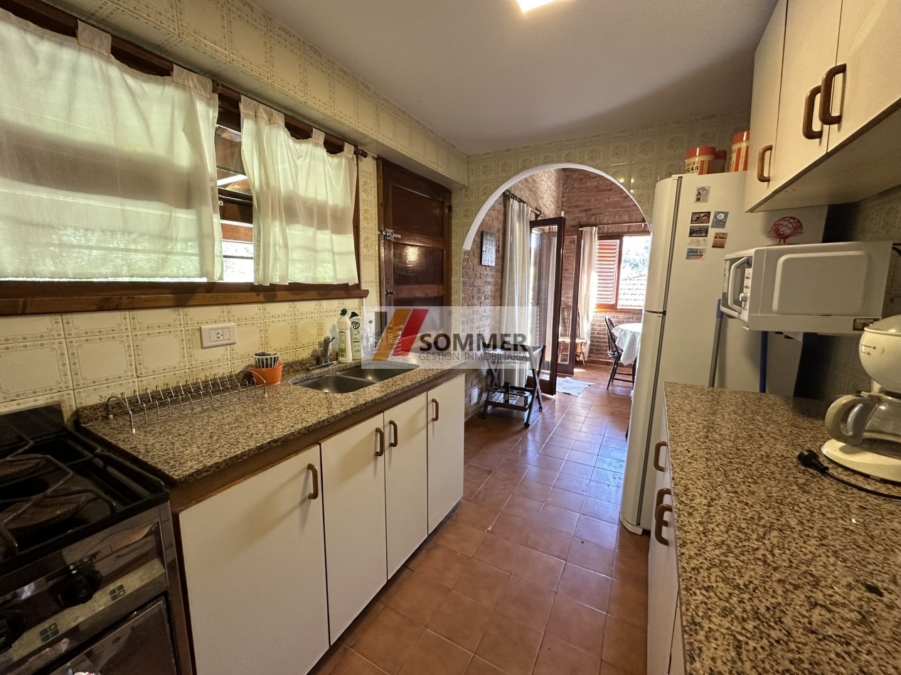 CASA EN VENTA BARRIO B5 - PINAMAR ZONA TRIDENTE-