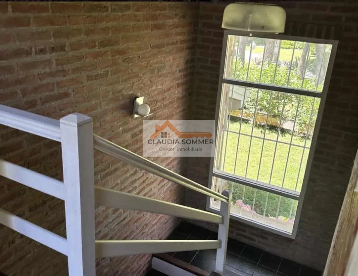 Casa 5 Ambientes En Pinamar Norte A 2 Cuadras Del Mar, Altura Balneario Cr, Acepta Velero Oceanico, O Propiedad En Zona Norte D Bs As (nuñez Hasta Beccar)