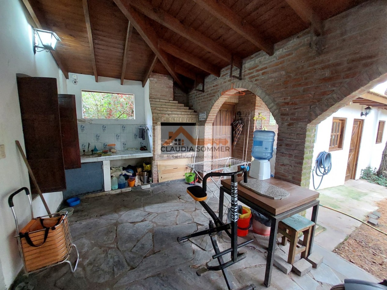OPORTUNIDAD APTO CREDITO AMPLIA CASA EN VENTA + DEPARTAMENTO INDEPENDIENTE