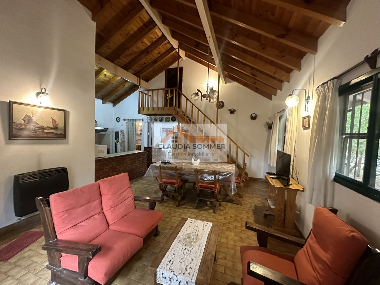 CASA ZONA IGLESIA