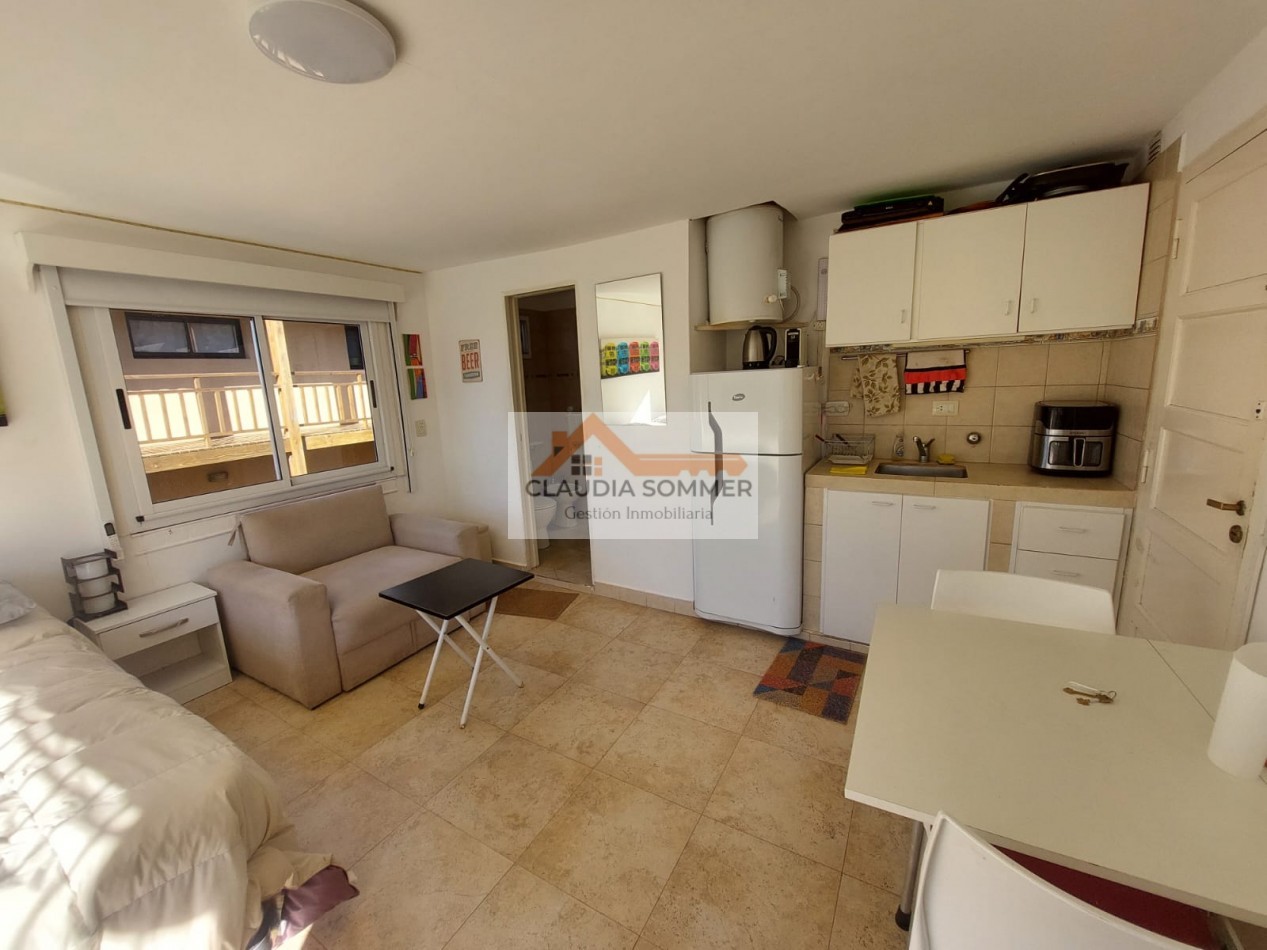 DEPARTAMENTO A METROS DEL MAR